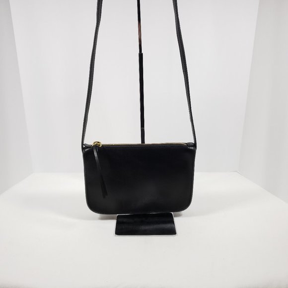 Madewell Handbags - Madewell The Simple Leather Crossbody Bag - Black